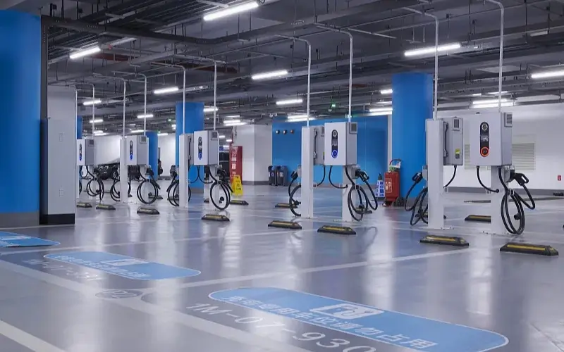 parking lot ev charging